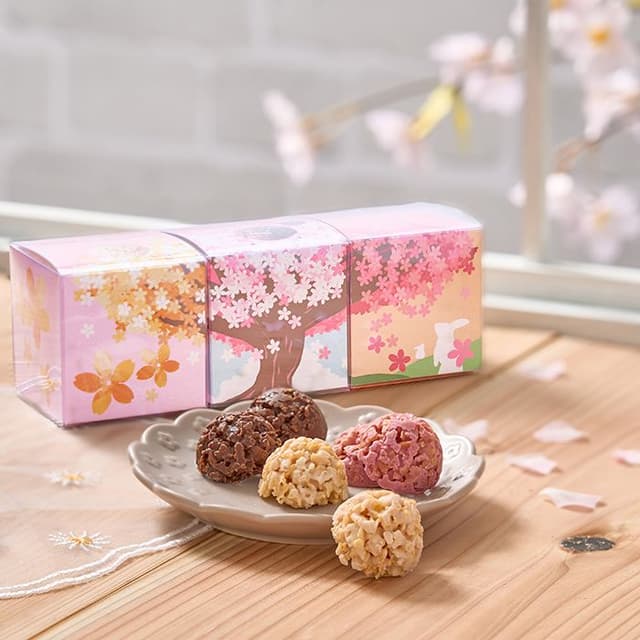 花咲くクランチ　いちご