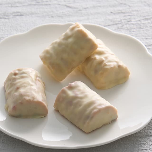 ピエール・エルメ・パリ　クラクラック　４個